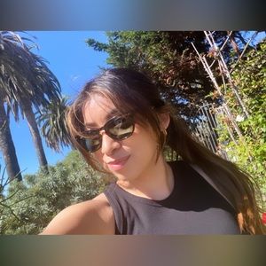 Meet your Posher, Araceli